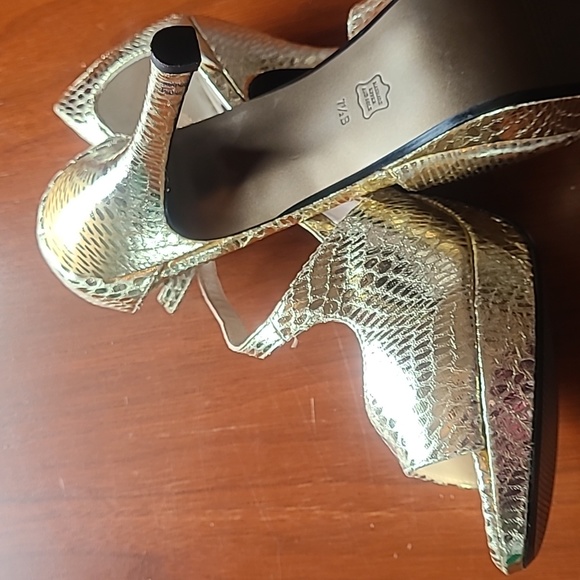 Vintage Metallic Shiny Gold Crystal Peeptoe Platform Red Carpet Heels EUC 7.5 - Picture 5 of 11